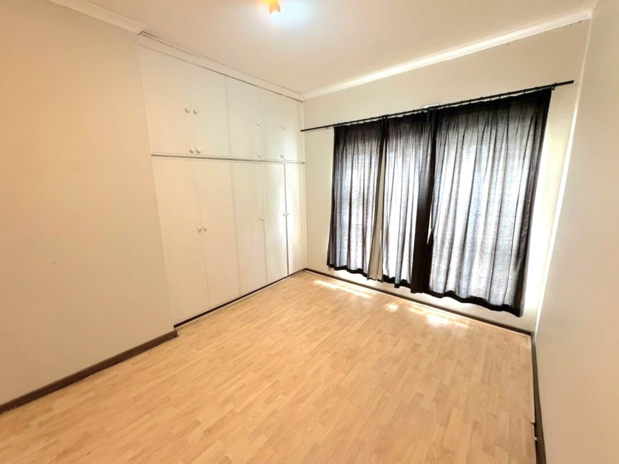 3 Bedroom Property for Sale in Kenridge Western Cape